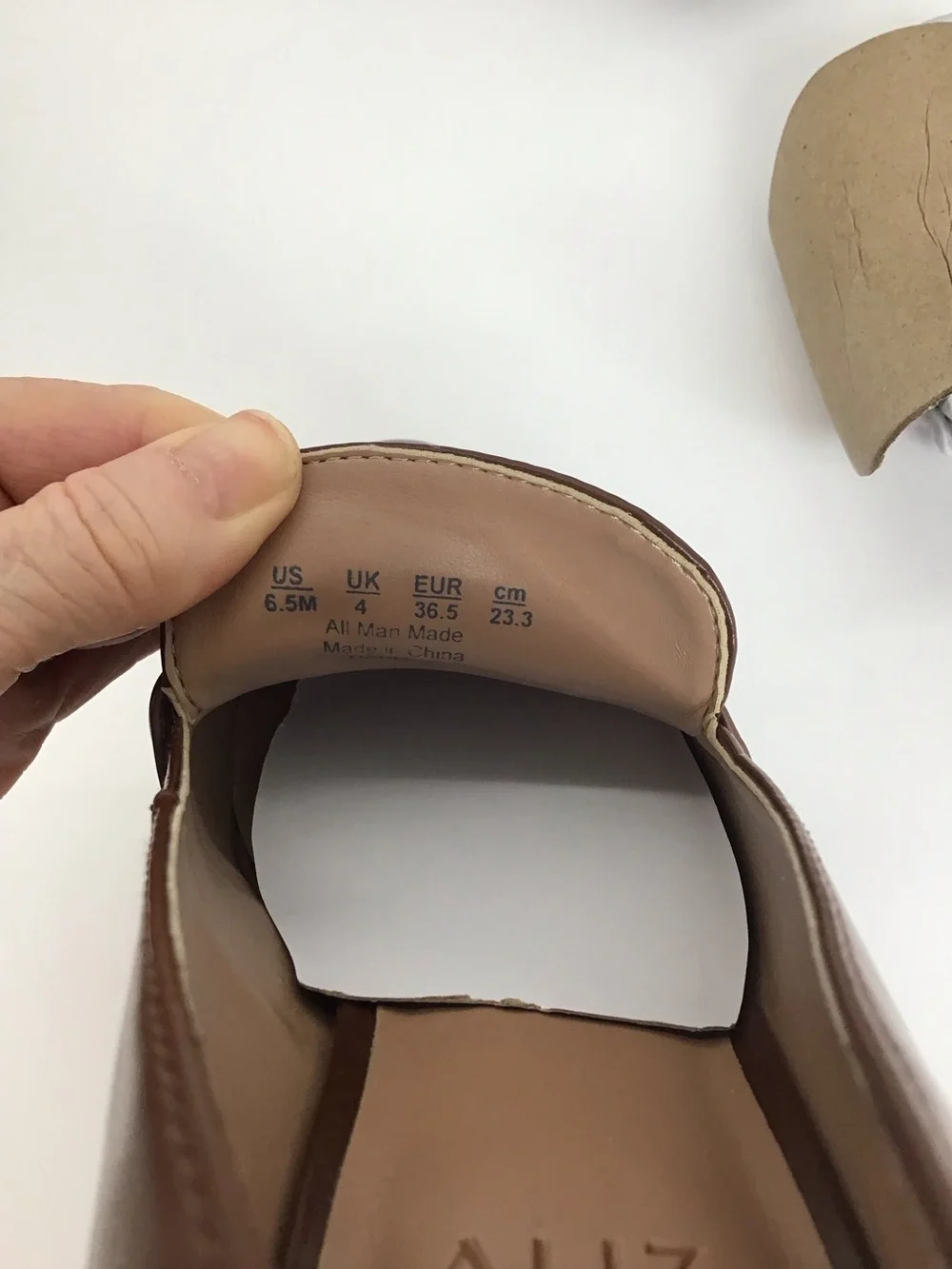 NWOT Naturalizer Dabney Slip-On Platform Penny Loafer Heel Career Brown Size 6.5